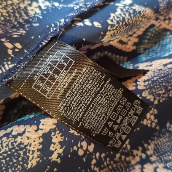 Guess Python Blue and Cream Drape Open Front Kimono Size Women's M - Picture 5 of 7